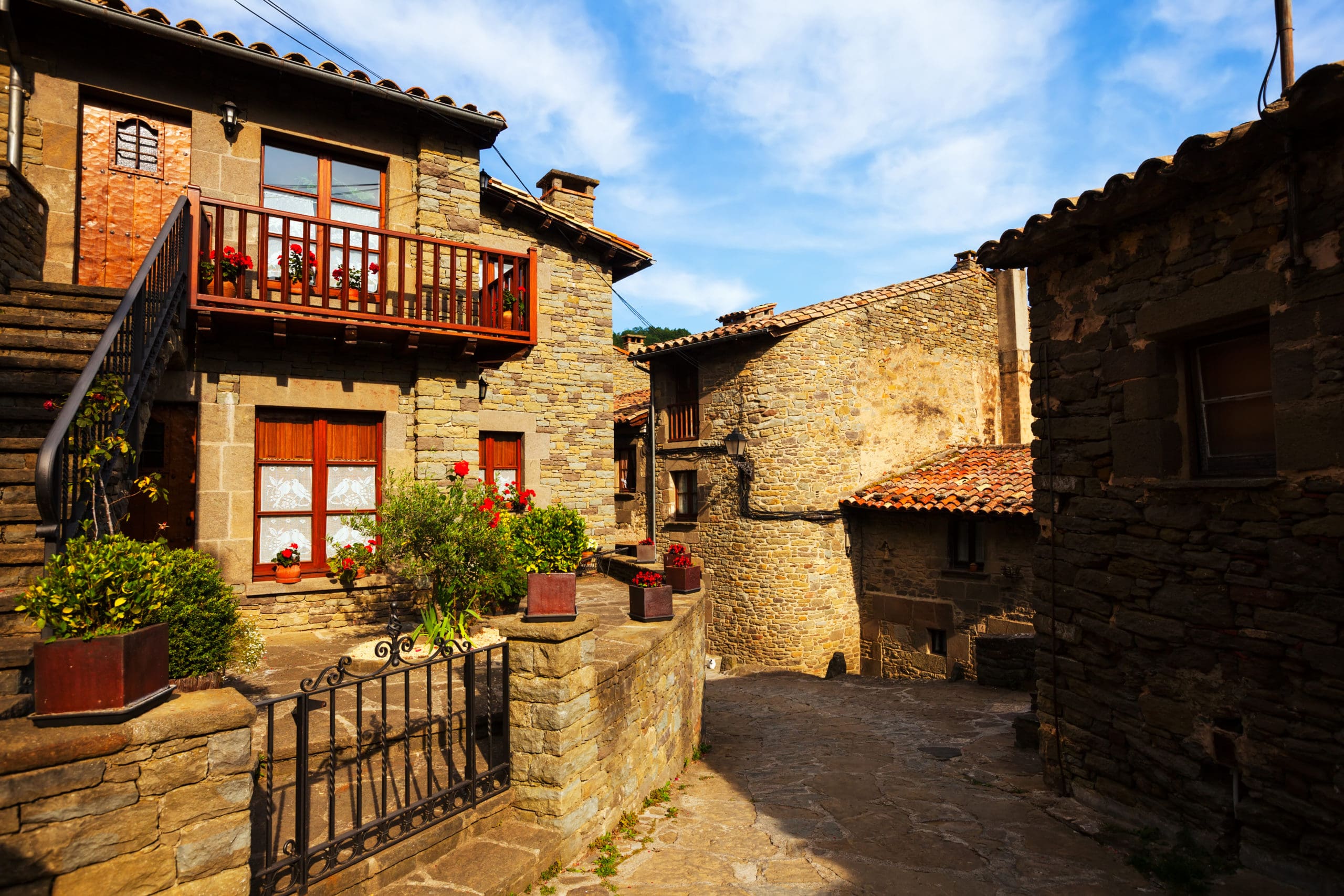 Cómo convertir tu casa del pueblo en una casa rural